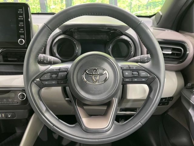 YARIS HYBRID