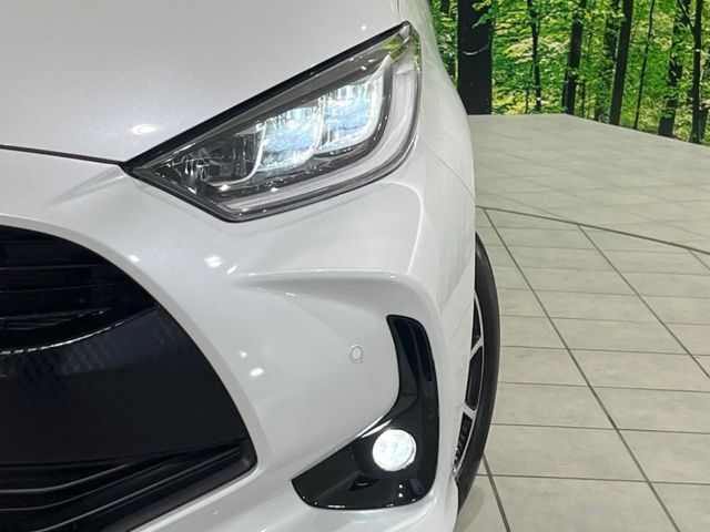 YARIS HYBRID