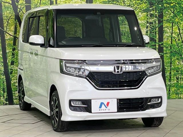 N BOX CUSTOM 4WD