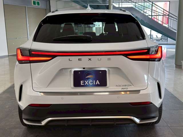 LEXUS NX350h AWD
