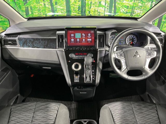 DELICA D:5 4WD