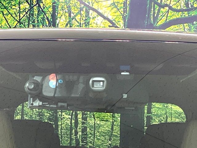 VELLFIRE  HYBRID 4WD