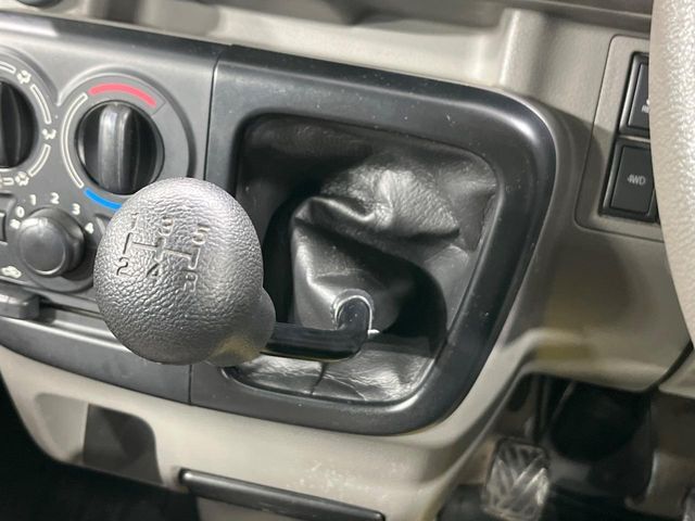 EVERY van 4WD