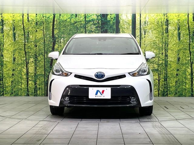 PRIUS Alpha
