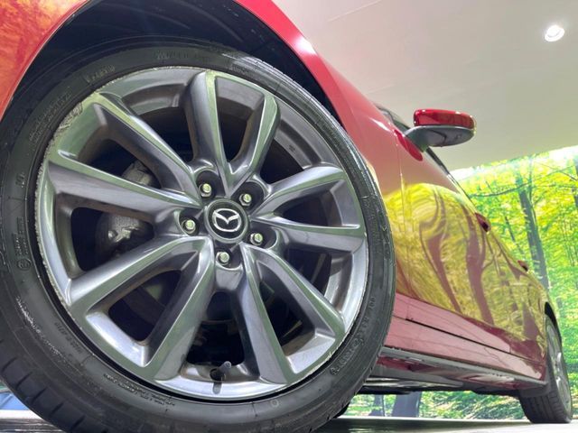 MAZDA3 FASTBACK