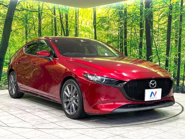 MAZDA3 FASTBACK