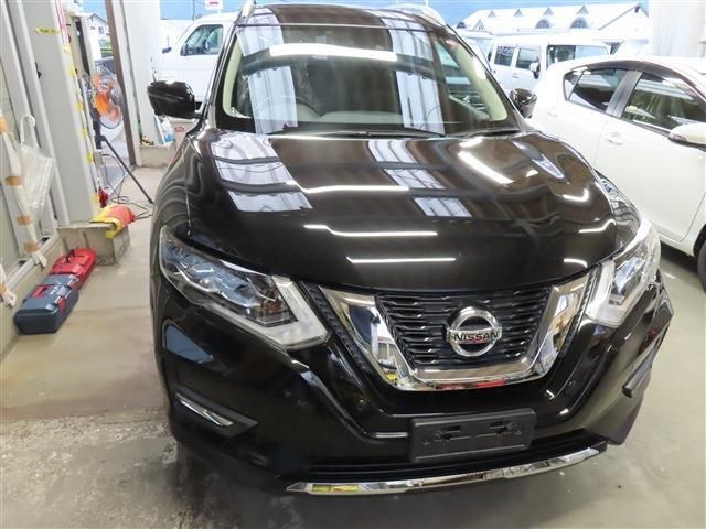 X-TRAIL HYBRID 4WD