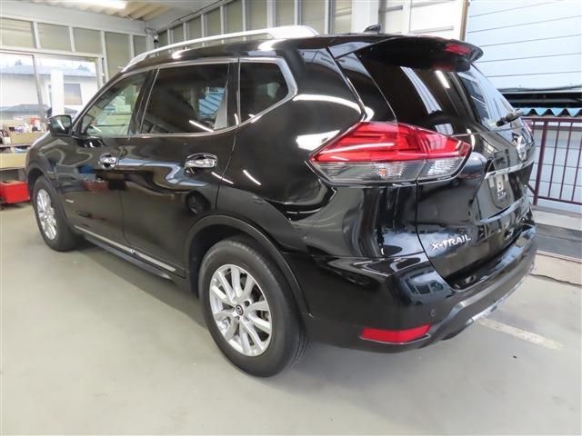 X-TRAIL HYBRID 4WD
