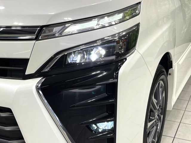VOXY 4WD