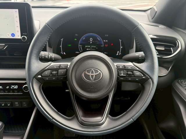 YARIS HYBRID