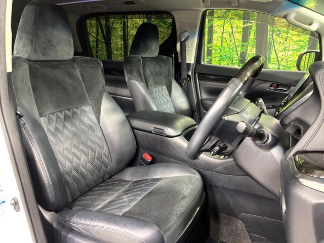 VELLFIRE  HYBRID 4WD