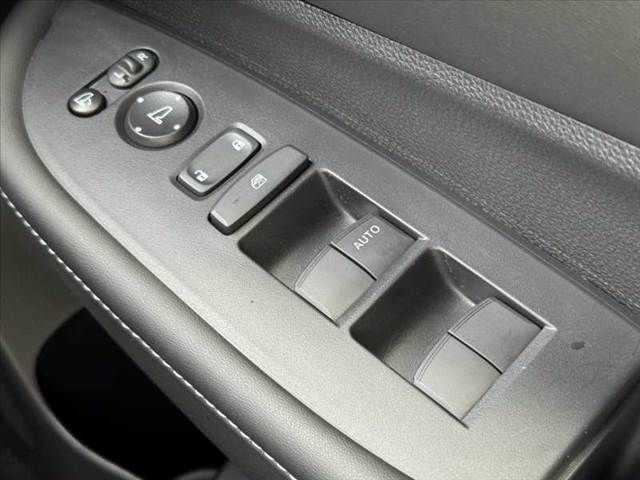 WR-V