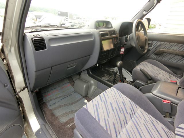 LANDCRUISER PRADO