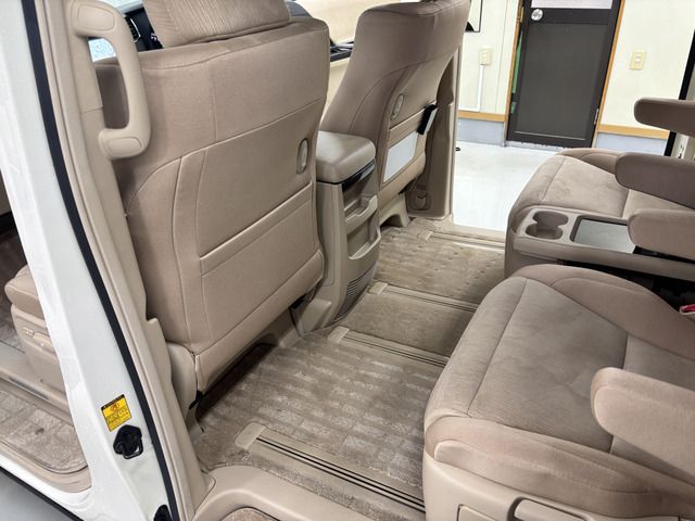 ALPHARD hybrid 4WD