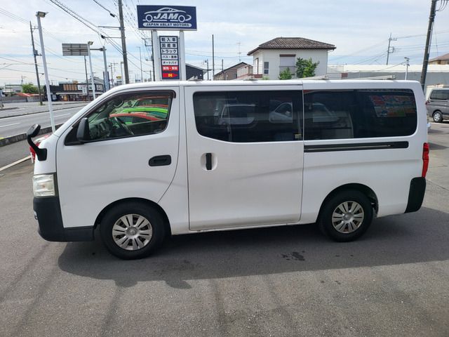NV350 CARAVAN 1.2t