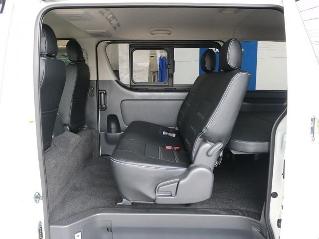 HIACE van 2WD