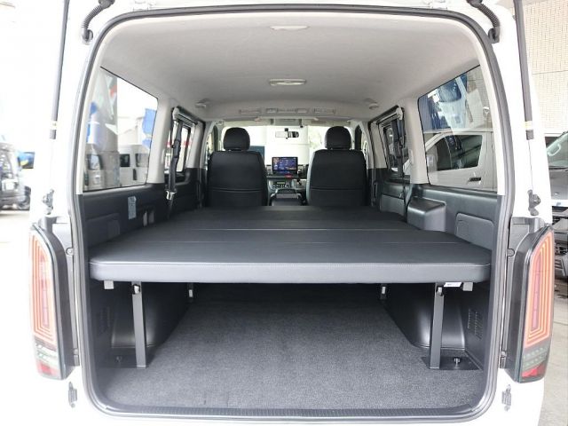 HIACE van 2WD
