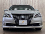 CROWN MAJESTA HYBRID