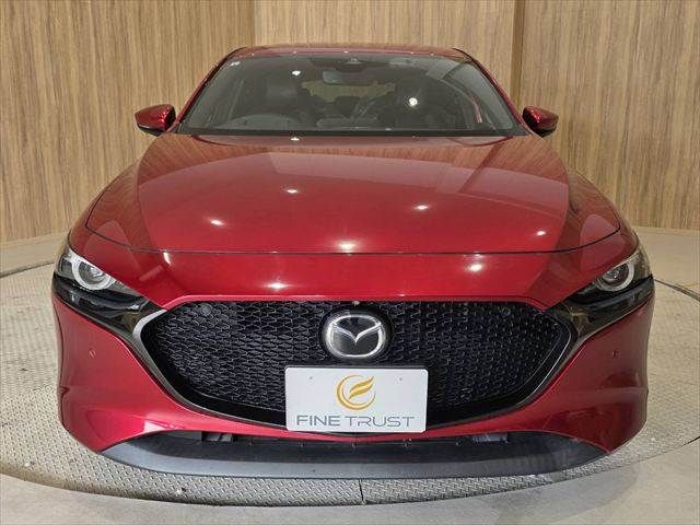 MAZDA3 FASTBACK