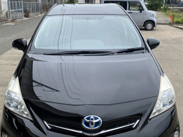 PRIUS Alpha