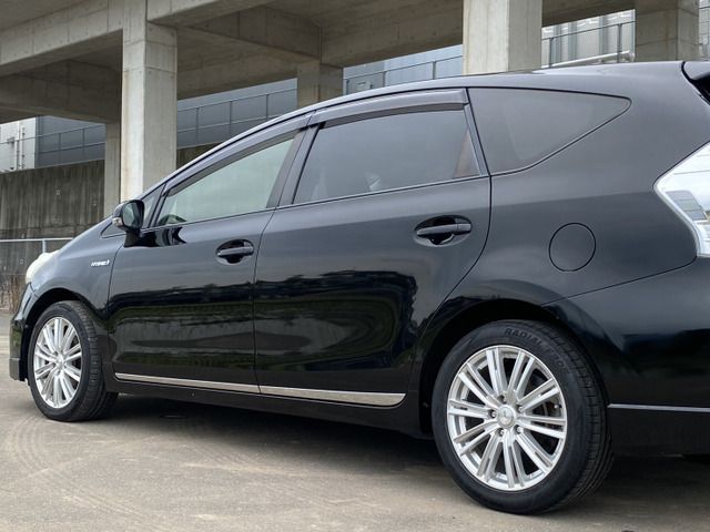 PRIUS Alpha