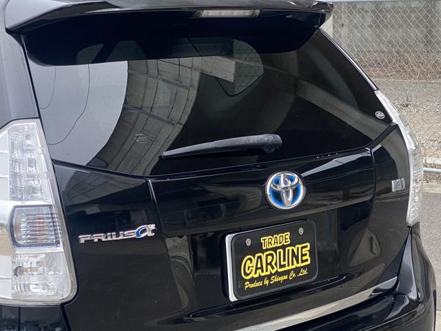PRIUS Alpha