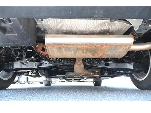 PRIUS 4WD