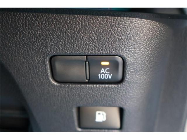 PRIUS 4WD
