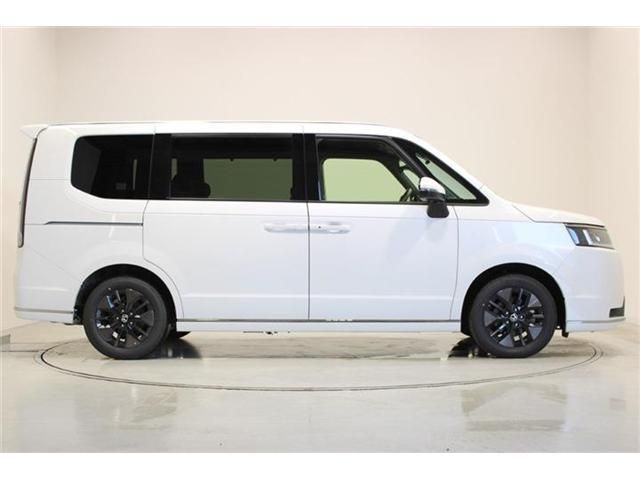 STEPWAGON SPADA 4WD