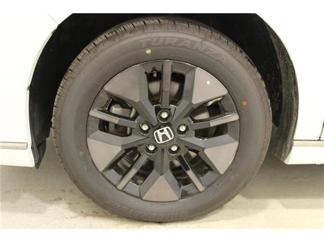 STEPWAGON SPADA 4WD