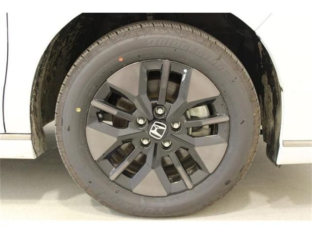 STEPWAGON SPADA 4WD