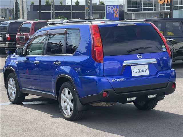 X-TRAIL 4WD