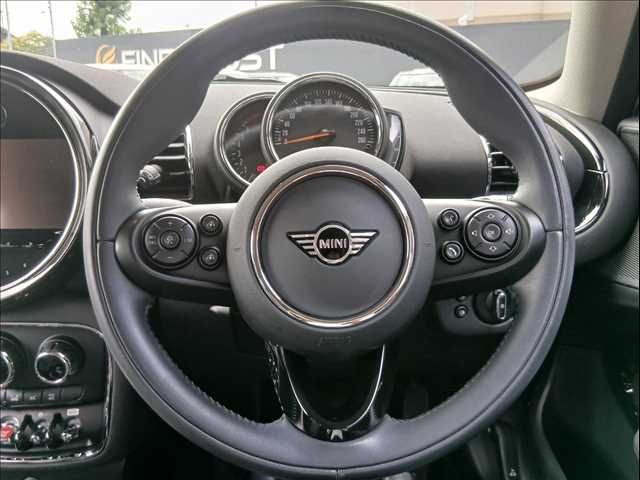 MINI COOPER CLUBMAN