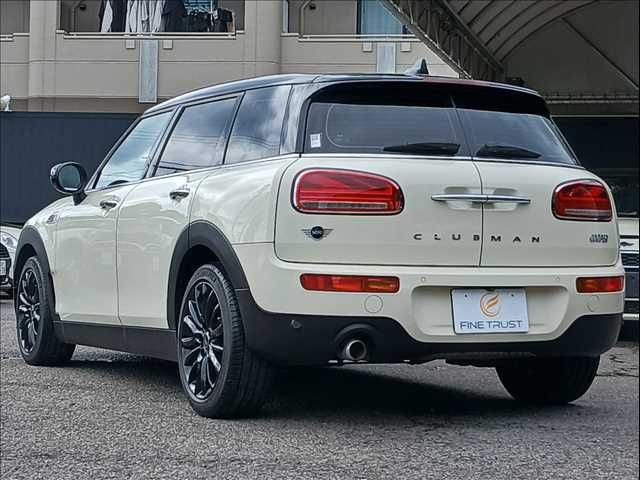 MINI COOPER CLUBMAN