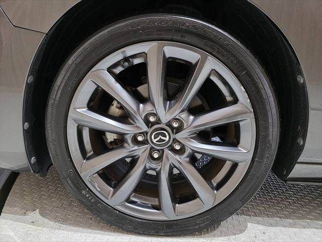 MAZDA3 FASTBACK