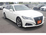 CROWN sedan hybrid