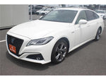 CROWN sedan hybrid