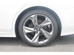 CROWN sedan hybrid