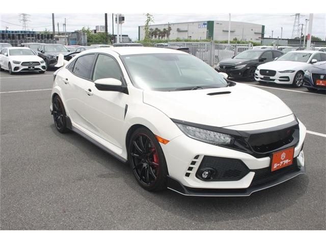 CIVIC hatchback