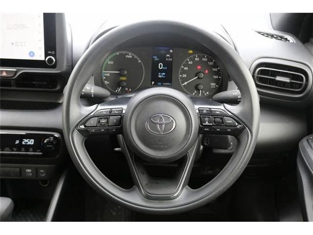 YARIS HYBRID