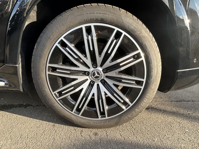 MERCEDES-BENZ EQS SUV