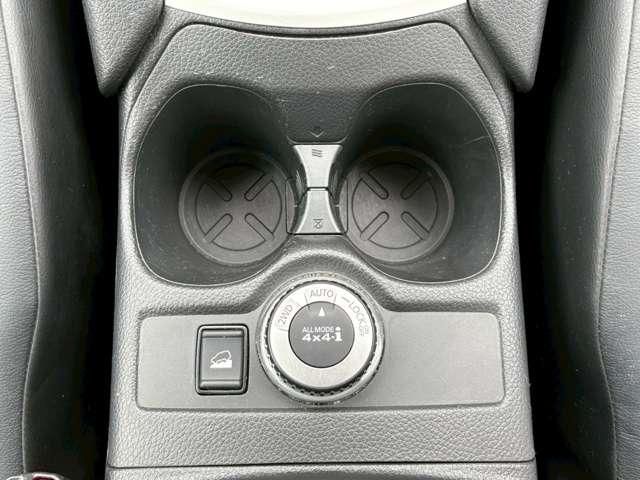 X-TRAIL 4WD