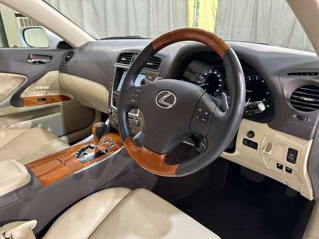 LEXUS IS250
