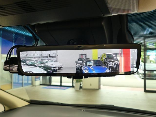 ALPHARD hybrid 4WD