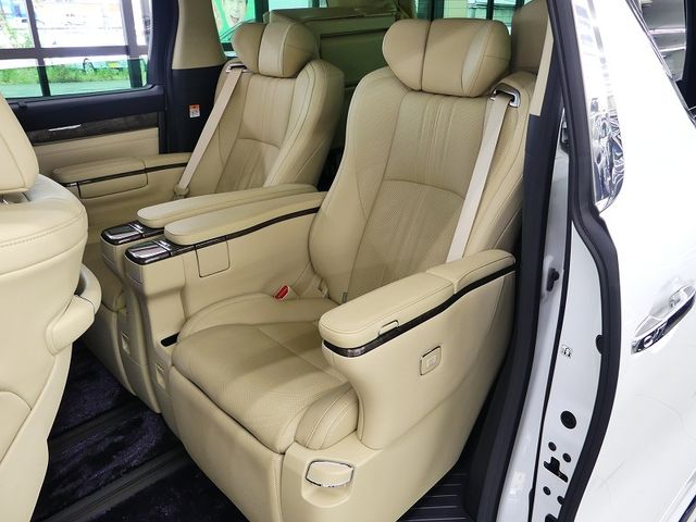ALPHARD hybrid 4WD