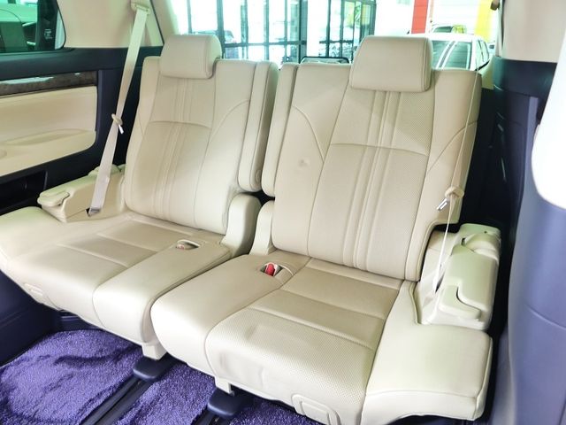 ALPHARD hybrid 4WD