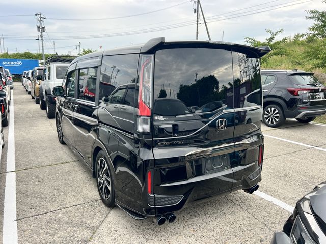 STEPWAGON SPADA