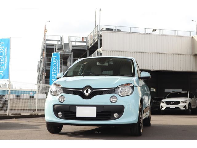 RENAULT TWINGO