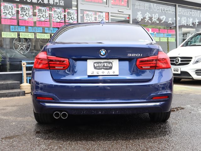 BMW 3series sedan