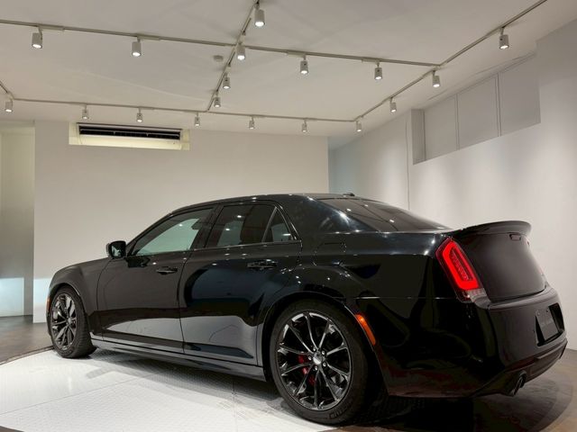 CHRYSLER 300